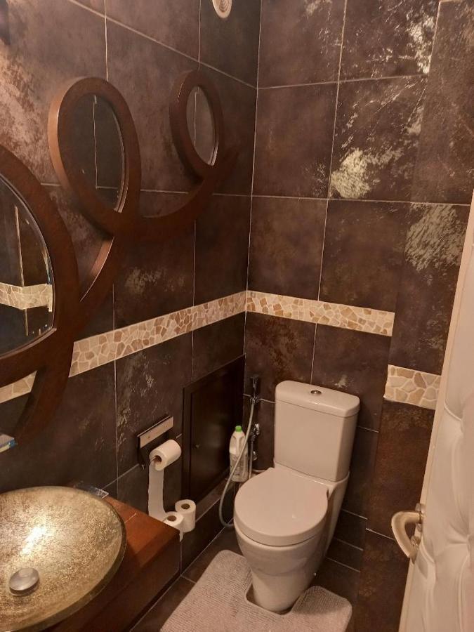 Parisian Sparkle Retreat Ньой сюр Сен Екстериор снимка